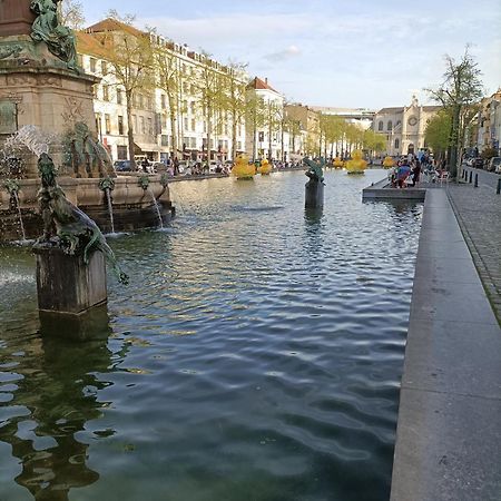 Appartement De Charme Au Coeur De Bruxelles!! Buitenkant foto